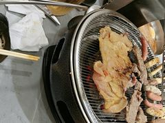 -啊美丽炭火烤肉(滑翔一店)