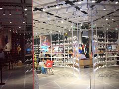 -NIKE KICKS LOUNGE体验店(北京新中关店)
