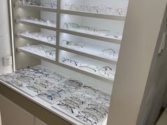 -美空眼镜·星趣控·新乐学·控优点合作店(周浦万达店)