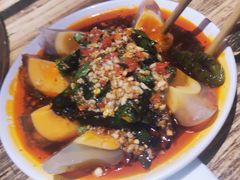 -汤哥儿酸汤乌鱼府(鼎创中央公园店)