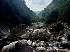 -鄣山大峡谷