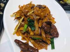 干炒牛河-稻香酒家·34年老字号·港式粤菜(汉街店)