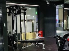 -TOP健身私教工作室(侨香店)