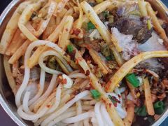 -红鼻子桂林米粉(金唐新光界店)
