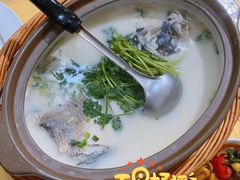 -天乐农家鱼头王(天目湖店)