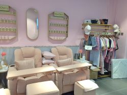 -花系美·美甲美睫精品店