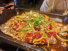 -俏巴妹烤鱼香锅(奥体店)