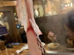-老牌坊云南鱼豆花火锅(爱建店)