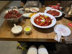 -叶派龙虾•招牌香辣蟹·海鲜(中海国际店)