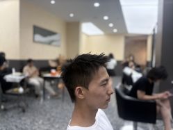 -MOVAN HAIR莫凡匠人发型屋