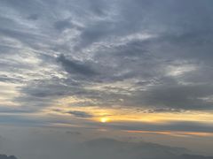 -黄山光明顶山庄