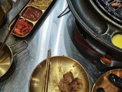 -胡悦里韩式烤肉(芝罘万达广场店)