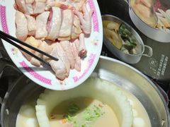 -禄婶鸡煲·打边炉