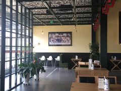 大堂-普兰达德国餐厅·德式脆皮烤猪肘·自酿啤酒(观唐店)