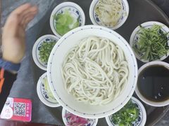 -海碗居老北京炸酱面(增光路店)