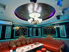 -路边边.炒菜烧烤.音乐餐厅(良乡长虹店)