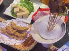 -唇辣号重庆老火锅(燕郊鑫乐汇店)