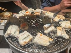 -草家酱蟹炭火烤肉店(珲春南路一店)