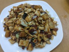 宫保鸡丁-南磨房食府(燕莎奥特莱斯购物中心店)