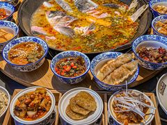 -吃城都·鱼蛙火锅(西玉龙街店)