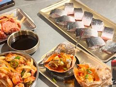-围炉肉舍丹东海鲜烤肉·烤活鳗(步行街店)