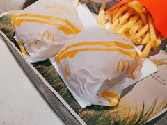 -麦当劳(宝山大厦店)