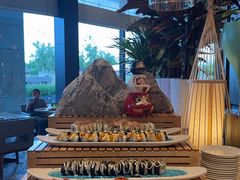 -松咖啡自助餐厅·松北香格里拉