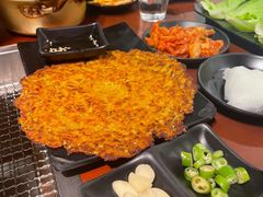 -肉甲韩国木炭烤肉(新壹街1店)