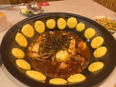 -小火炕铁锅炖鱼