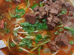 -金杨拉面王小吃面馆·牛三宝面·红烧牛肉粉