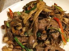 -滇越乘象云南餐厅(豆各庄店)