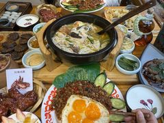 -勺子米线·云南传统小吃市集(四方街店)