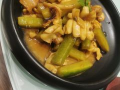 墨鱼烧萝卜-隆喜元鱼汤包·海鲜(中联广场店)
