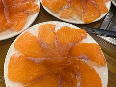 -三文彩虹鳟鱼庄