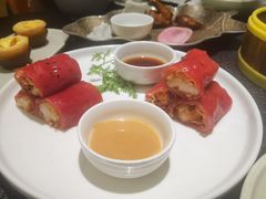 红米脆皮鲜虾肠-蝴蝶里·粤菜·点心(滨江龙湖店)