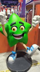 -LuckyStar幸运星家庭娱乐中心(东莞国贸店)