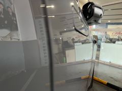 -畅通航行汽车钣金喷漆 无痕修复·局部喷漆