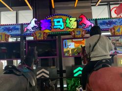 -嗨翻Hi-Fun竞技主题乐园·蹦床团建生日聚会(五棵松华熙店)