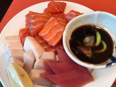 -岷山饭店-芝芝自助餐厅