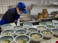 -老新隆牛肉锅贴(新街口店)