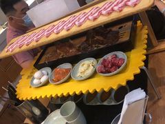 一米长盘牛五花-犟牛家·榴莲烤肉(五棵松店)