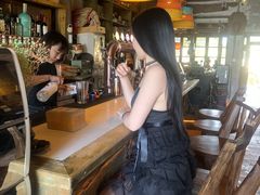 -城墙外BAR