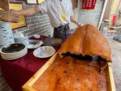 脆口烧肉-园林美食城·本土农家菜(杨和镇店)