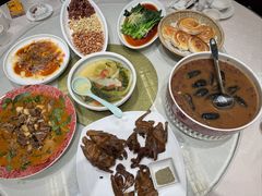 -蔼若春.传承三十年云南菜(金碧公园店)