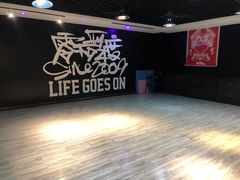 -零下舞度·街舞连锁机构(万科中心店)