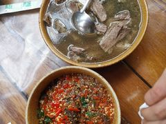 -汤锅大王(新平曹苏黄牛汤锅有限公司)