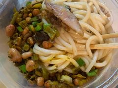 -红鼻子桂林米粉(金唐新光界店)