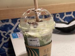 -星巴克臻选(周浦万达店)