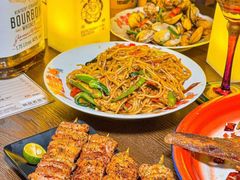 -人间半杯·小酒馆创意菜(三里屯店)