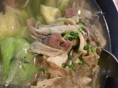 -全牛匠·乐山跷脚牛肉(新中关店)